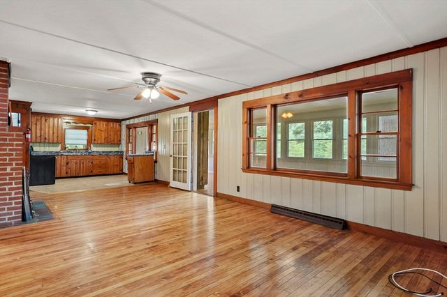 3 Cranberry Meadow Shore Road, Charlton, MA 01507