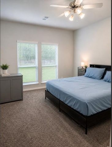 98 Road 6605, Dayton, TX 77535