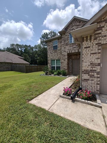 98 Road 6605, Dayton, TX 77535