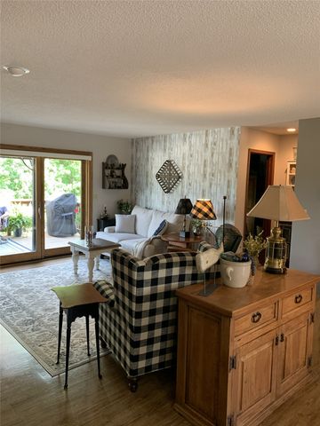 5055 Karen Drive 212, Panora, IA 50216