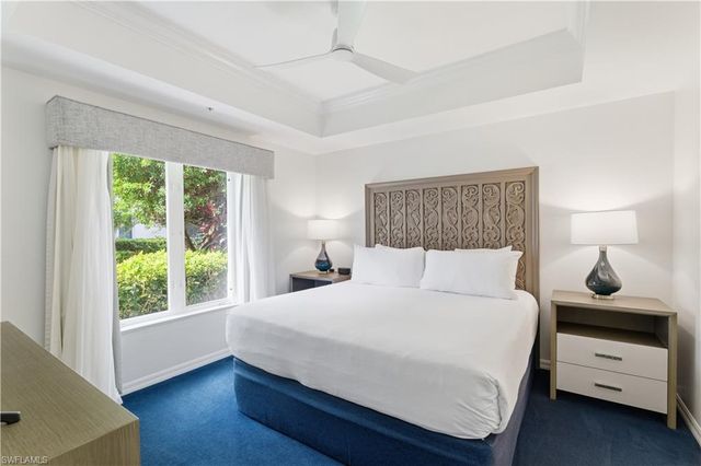 221 9th ST S # 123, Naples, FL 34102