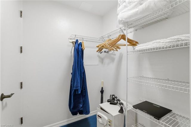 221 9th ST S # 123, Naples, FL 34102