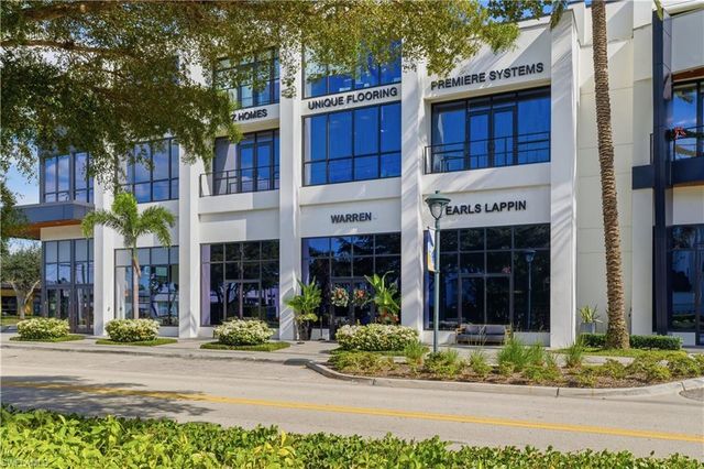 221 9th ST S # 123, Naples, FL 34102