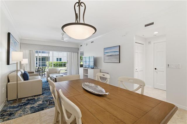 221 9th ST S # 123, Naples, FL 34102