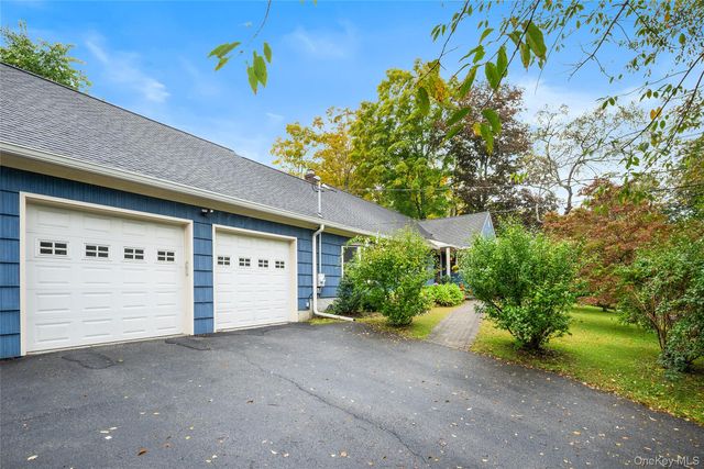 15 Garlen Road, Katonah, NY 10536