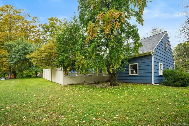 15 Garlen Road, Katonah, NY 10536