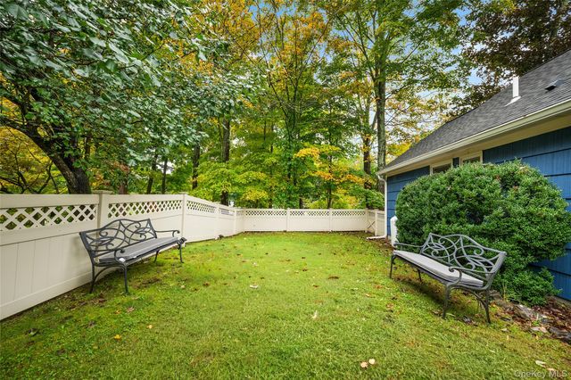 15 Garlen Road, Katonah, NY 10536