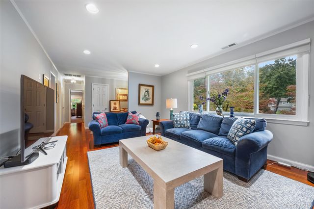 15 Garlen Road, Katonah, NY 10536