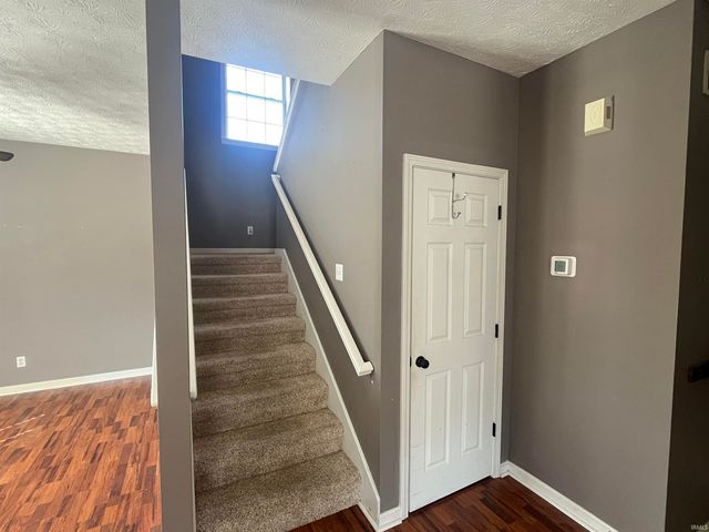 3204 Tiffany Court, Evansville, IN 47711