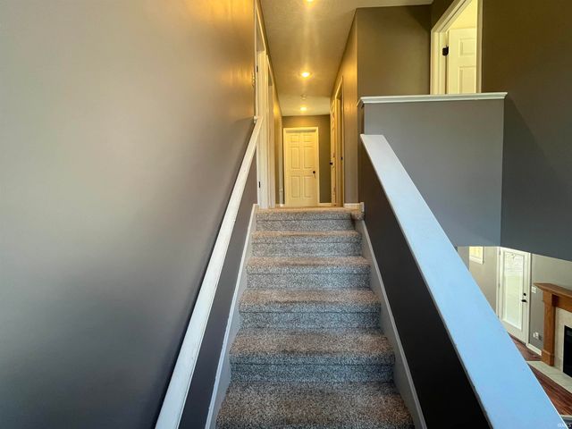 3204 Tiffany Court, Evansville, IN 47711