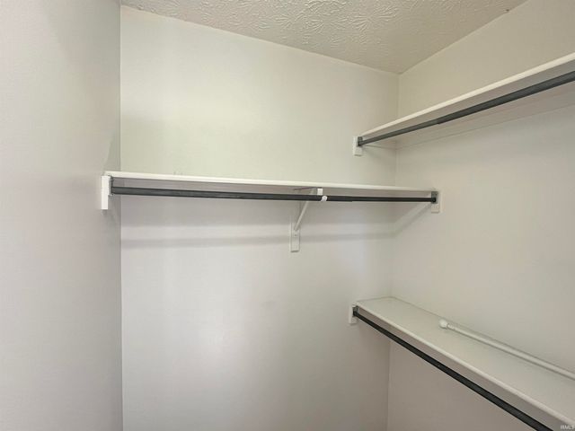 3204 Tiffany Court, Evansville, IN 47711