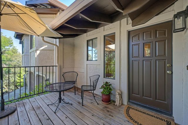 5175 Thomas Dr, Auburn, CA 95602