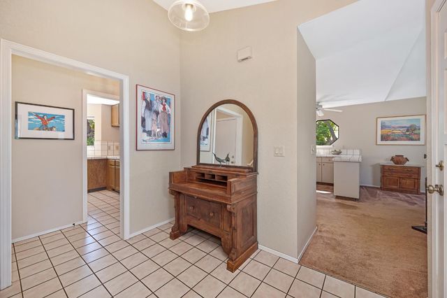 5175 Thomas Dr, Auburn, CA 95602