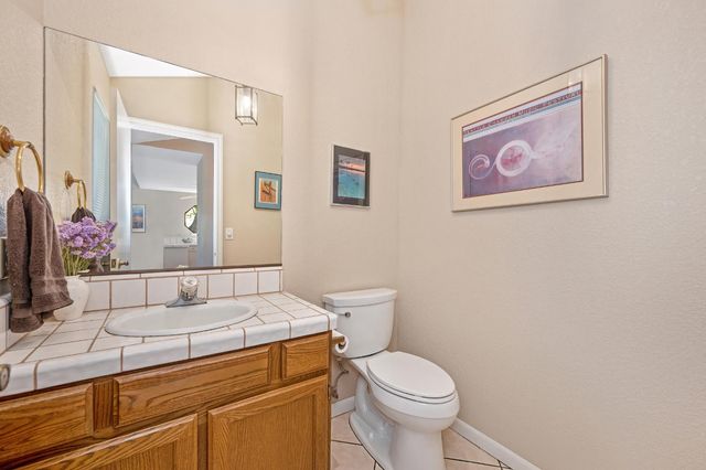 5175 Thomas Dr, Auburn, CA 95602