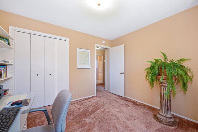 5175 Thomas Dr, Auburn, CA 95602