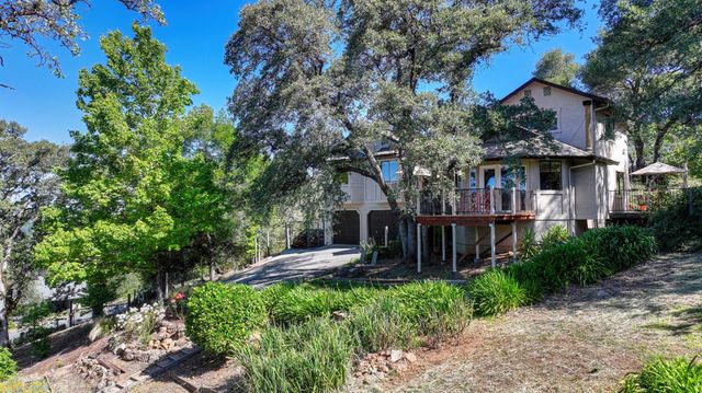 5175 Thomas Dr, Auburn, CA 95602