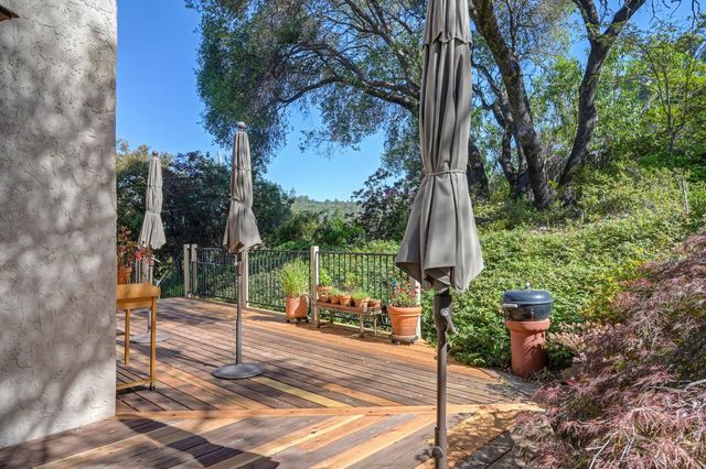 5175 Thomas Dr, Auburn, CA 95602