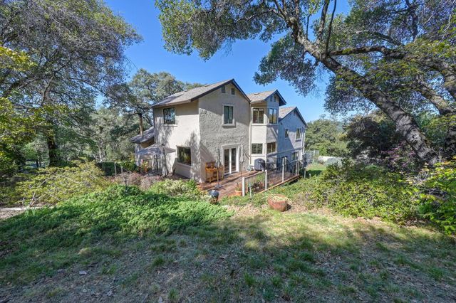 5175 Thomas Dr, Auburn, CA 95602