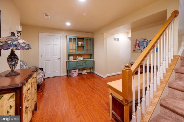 1034 RUNAWAY DR, Pennsburg, PA 18073