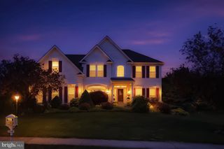 1034 RUNAWAY DR, Pennsburg, PA 18073