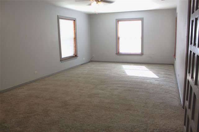 304 W Live Oak Street, Dublin, TX 76446