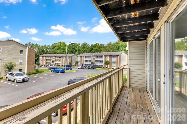 1624 Arlyn Circle H, Charlotte, NC 28213