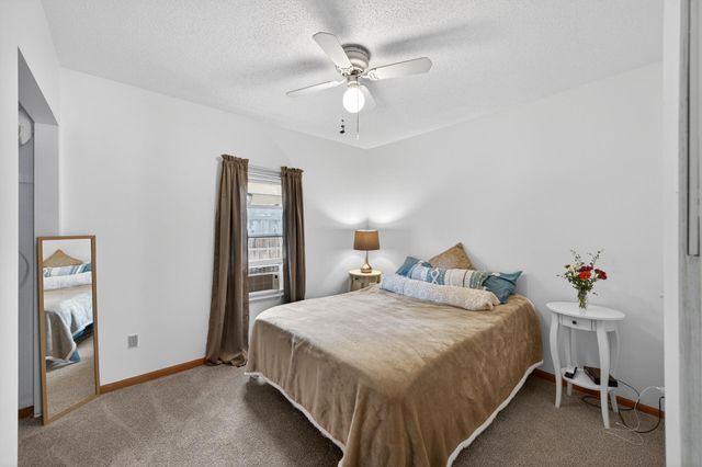 526 Summit Street NE, Columbia Heights, MN 55421