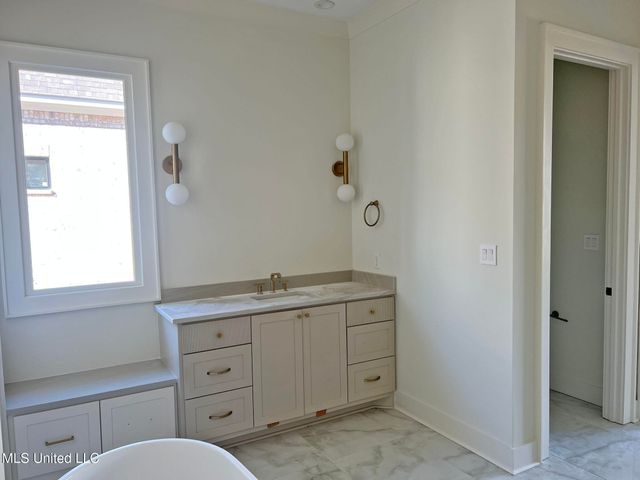 461 Whittington Circle, Madison, MS 39110