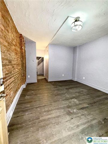 110 North Silk Street, Allentown City, PA 18102