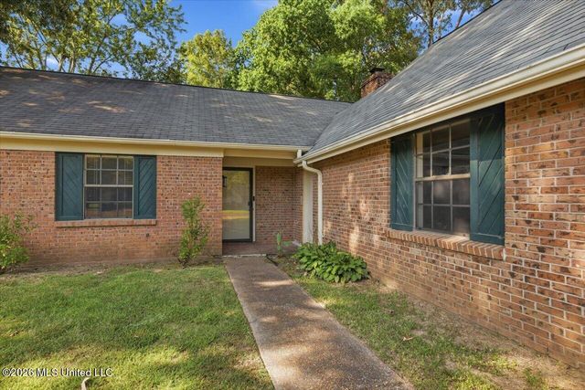 131 Cypress Drive, Madison, MS 39110