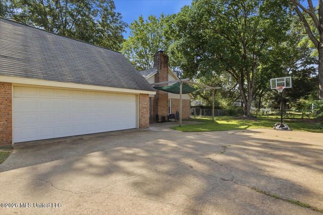 131 Cypress Drive, Madison, MS 39110