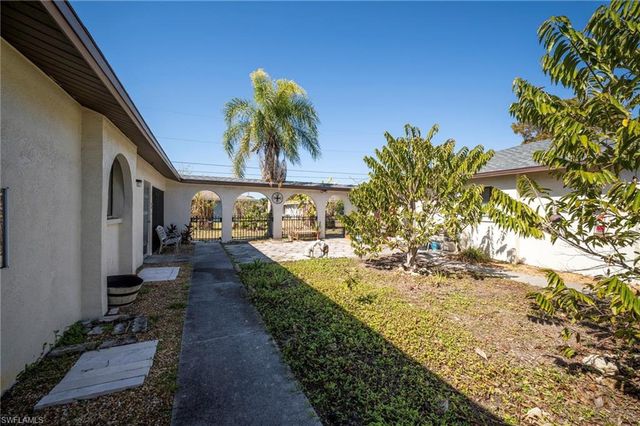 3706 SE 10th AVE # 2, Cape Coral, FL 33904