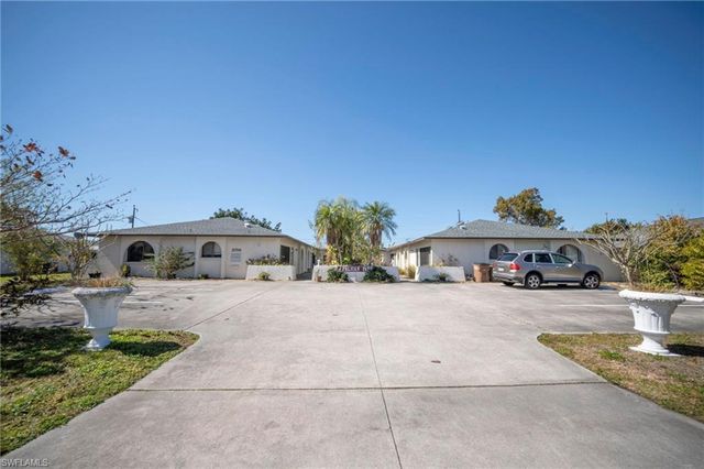3706 SE 10th AVE # 2, Cape Coral, FL 33904