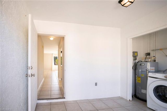 3706 SE 10th AVE # 2, Cape Coral, FL 33904