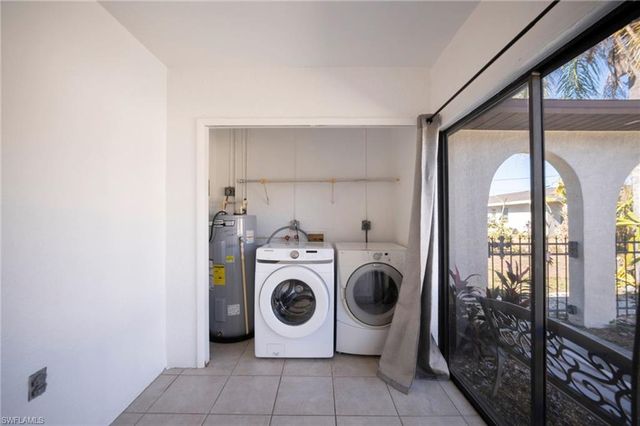 3706 SE 10th AVE # 2, Cape Coral, FL 33904