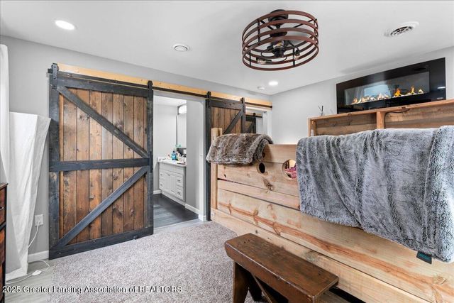 3707 W Michigan Avenue, Lansing, MI 48917