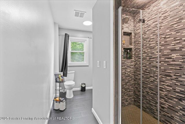 3707 W Michigan Avenue, Lansing, MI 48917