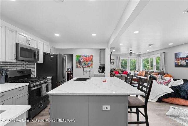 3707 W Michigan Avenue, Lansing, MI 48917