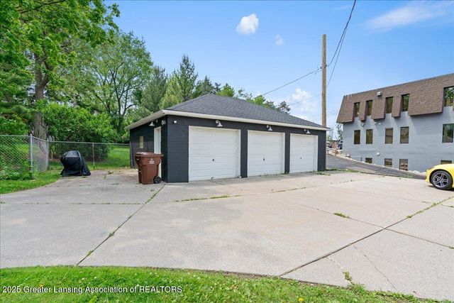3707 W Michigan Avenue, Lansing, MI 48917