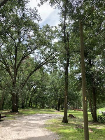 E PINE AVENUE, Mount Dora, FL 32757