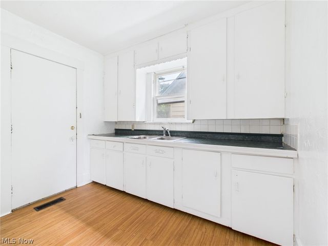 529 Gage Street, Akron, OH 44311