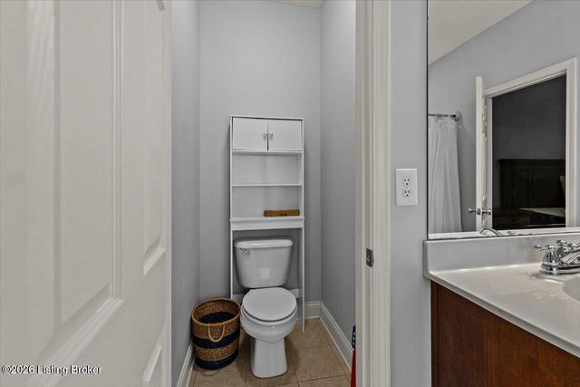 8003 Williamsgate Cir, Crestwood, KY 40014