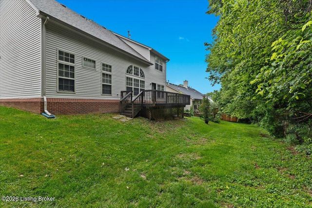 8003 Williamsgate Cir, Crestwood, KY 40014