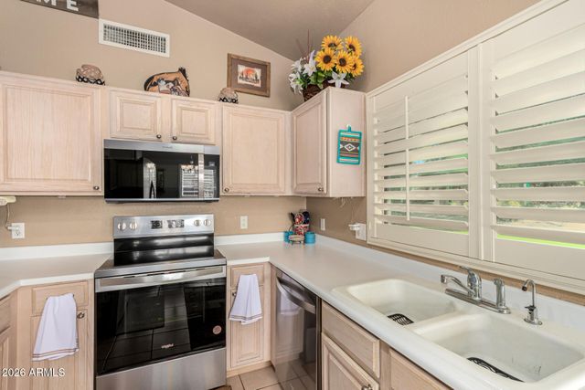 14300 W BELL Road 331, Surprise, AZ 85374