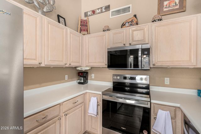 14300 W BELL Road 331, Surprise, AZ 85374