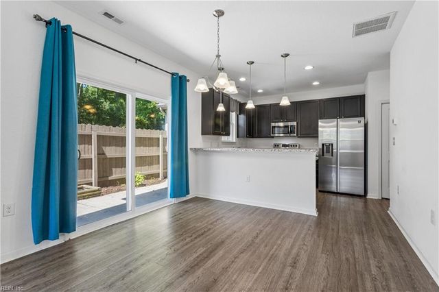 2806 Baldwin DR, Chesapeake, VA 23321