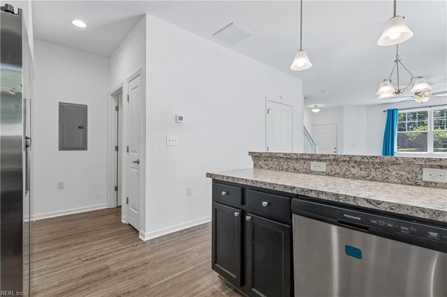 2806 Baldwin DR, Chesapeake, VA 23321