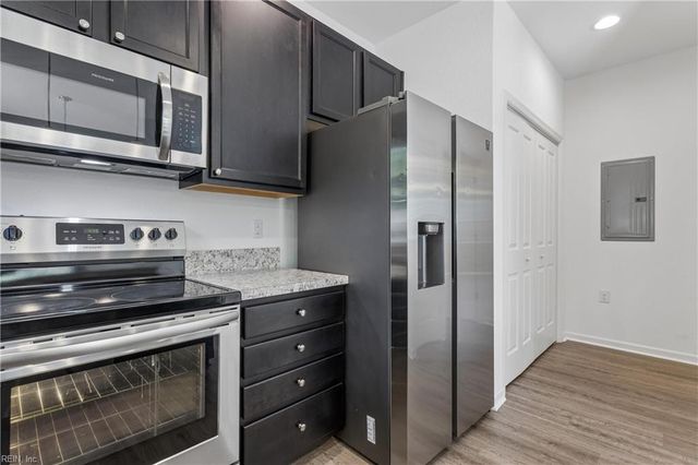 2806 Baldwin DR, Chesapeake, VA 23321
