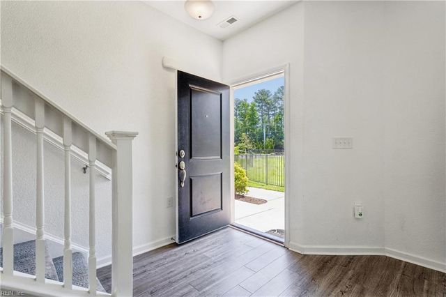 2806 Baldwin DR, Chesapeake, VA 23321