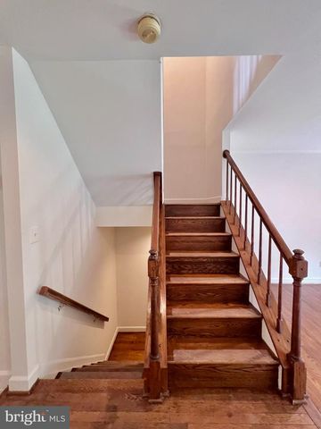 1445 HAMPTON HILL CIR, Mclean, VA 22101